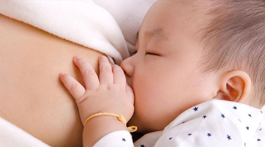 L'alimentation pendant l'allaitement : 4 conseils de base