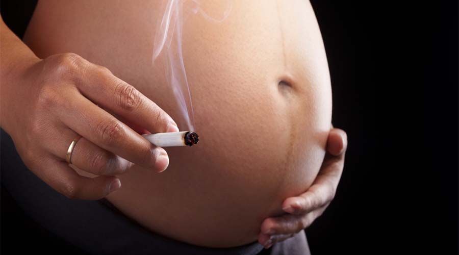 Le placenta est affecté par le tabac, même si la future maman a arrêté de fumer