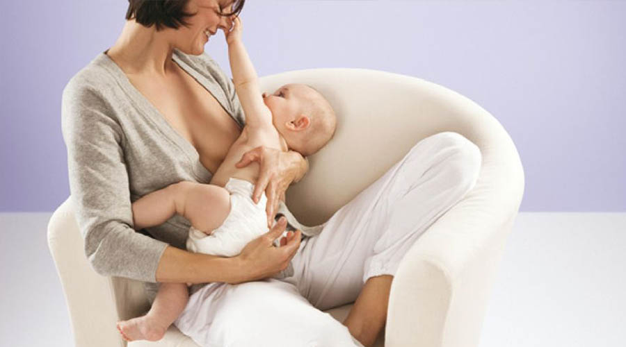 Comment allaiter votre bébé quand vous êtes absente ?